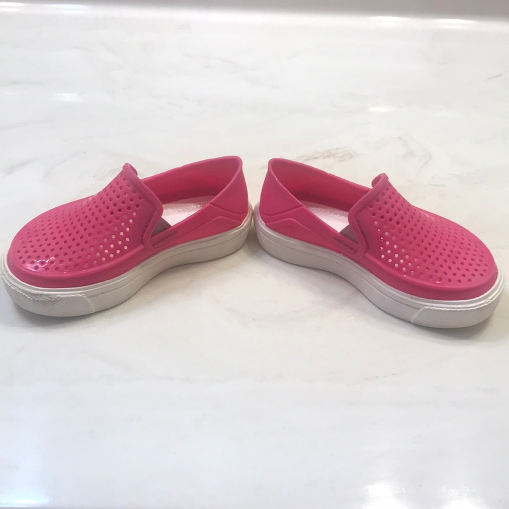 Shoes - Picture 4 of 4